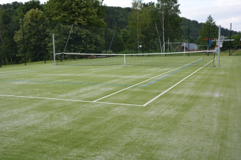 10% sleva na pronájem víceúčelového hřiště